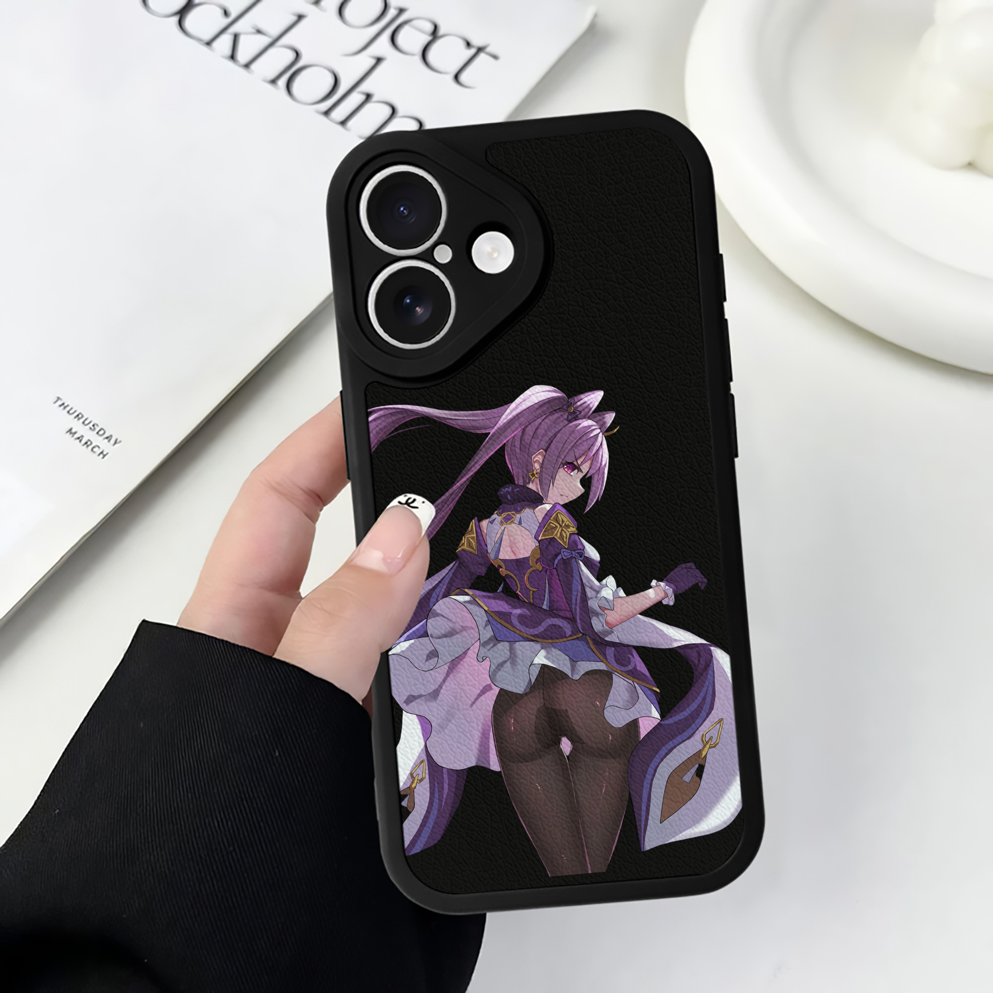 げんし神 刻晴 こくせい genshin Kokusei 【iPhone 16シリーズ対応】シリコンスマホケース（レザー調） 材質：シリコン
